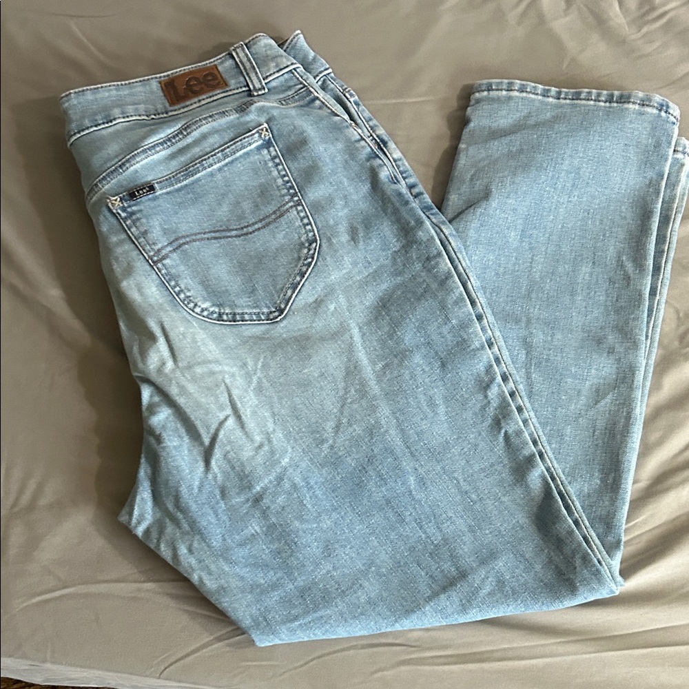Women’s Lee Denim Straight Leg Jeans in Light Blue